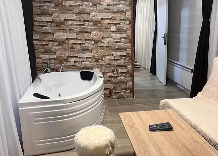 Vila Safi Forest Village