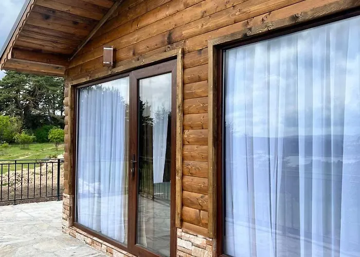 Vila Safi Forest Village